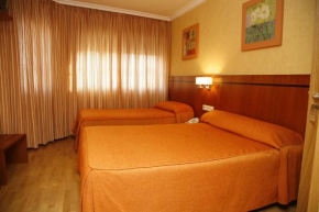 Отель Hotel HHB Pontevedra Confort  Понтеведра